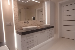 Wykończenie dużej łazienki Tarnów